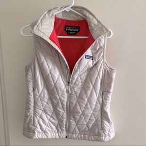Patagonia Women’s Nano Puff vest - light gray - S
